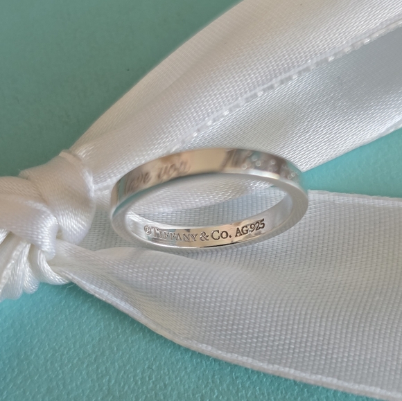 Retired I love you band ring - Picture 3 of 8